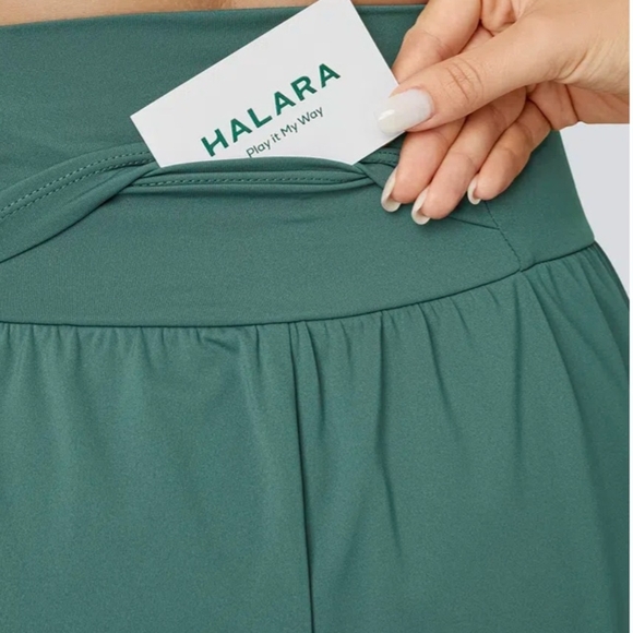 NWT HALARA Super High Waisted Pocket & Pocket 2-in-1 Yoga Shorts 5'' (Size:L) - Picture 4 of 14